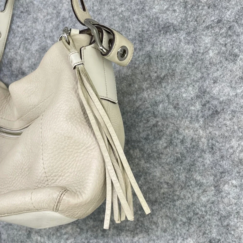 Coach Legacy Hobo Bag Womens Medium Cream Pebble Leather Tassel F04S-1429 Duffel